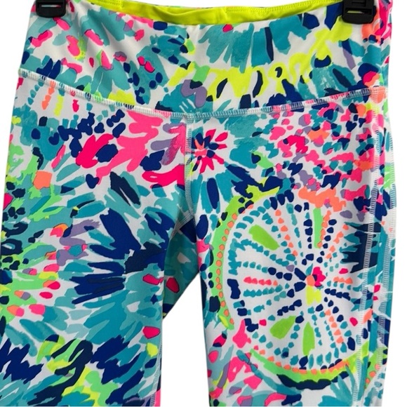 Lilly Pulitzer Womens Luxletic Weekender Cropped Leggings - Picture 3 of 11